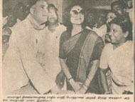 Mrs.Rani Krishnan meets the former Prime Minister Thiru Rajiv Gaandhi